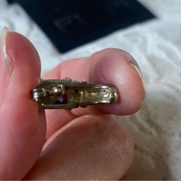 Avon Vintage Sterling Silver 925 Earrings Purple Stones Huggie Style - Picture 4 of 4